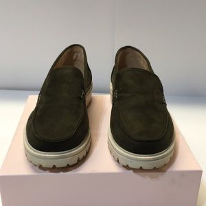 NIB! Journee Collection Tru Comfort Foam Vegan Erika Olive Loafer 9